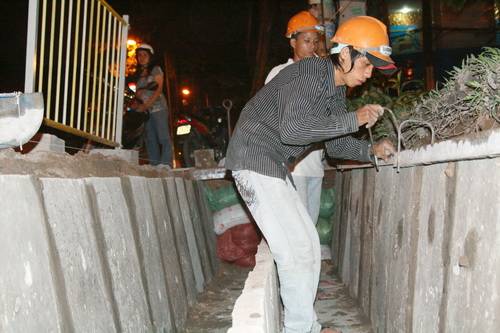 Bài 03 : Ngầm hóa lưới điện và mạng thông tin: Mạnh ai nấy đua